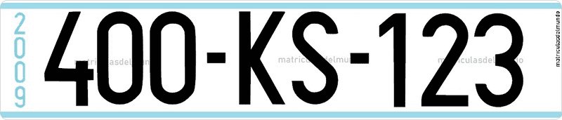 Matrícula de Kosovo del sistema antiguo hasta 2010 con letras KS Matrícula de coche de Kosovo antigua con líneas azules
