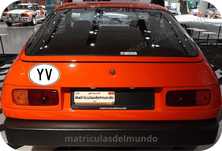 Coche con código YV de Venezuela