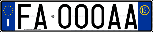 Matrícula italiana FA000AA correspondiente a junio de 2015