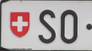 Matrícula de coche de Suiza con bandera