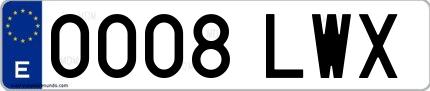 Ejemplo de matrícula española 0008 LWX
