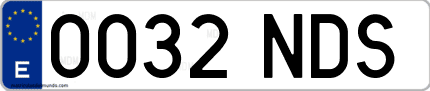 Ejemplo de matrícula de coche ordinaria 0032 NDS