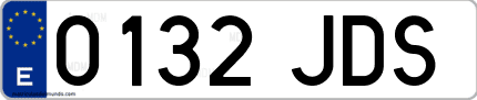 Ejemplo de matrícula de coche ordinaria 0132 JDS