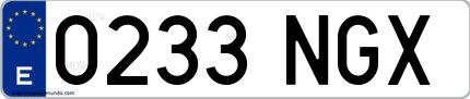 Ejemplo de matrícula española 0233 NGX