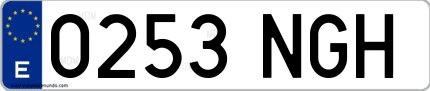 Ejemplo de matrícula española 0253 NGH