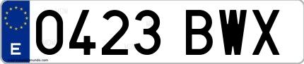 Ejemplo de matrícula española 0423 BWX