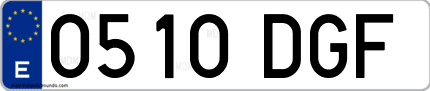 Ejemplo de matrícula de coche ordinaria 0510 DGF