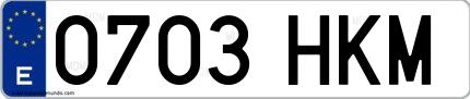 Ejemplo de matrícula española 0703 HKM