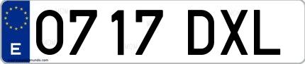 Ejemplo de matrícula española 0717 DXL