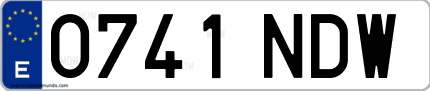 Ejemplo de matrícula de coche ordinaria 0741 NDW