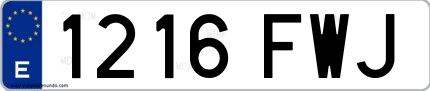 Ejemplo de matrícula española 1216 FWJ