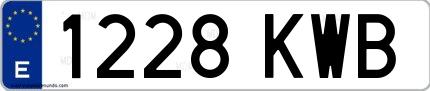 Ejemplo de matrícula española 1228 KWB