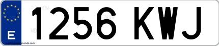 Ejemplo de matrícula española 1256 KWJ