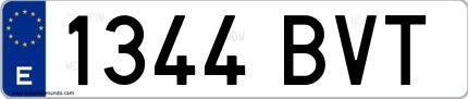 Ejemplo de matrícula española 1344 BVT