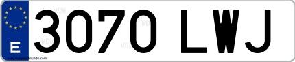Ejemplo de matrícula española 3070 LWJ