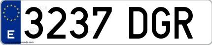 Ejemplo de matrícula española 3237 DGR