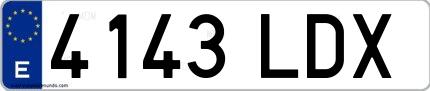 Ejemplo de matrícula española 4143 LDX