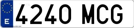 Ejemplo de matrícula española 4240 MCG