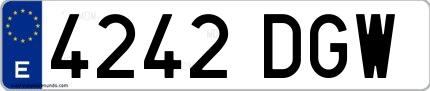 Ejemplo de matrícula española 4242 DGW