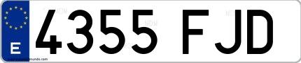 Ejemplo de matrícula española 4355 FJD