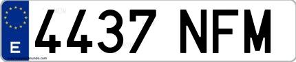 Ejemplo de matrícula española 4437 NFM