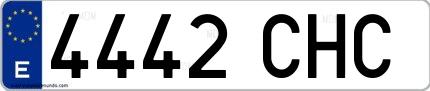 Ejemplo de matrícula española 4442 CHC