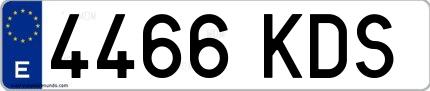 Ejemplo de matrícula española 4466 KDS