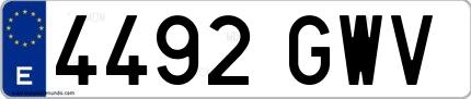 Ejemplo de matrícula española 4492 GWV