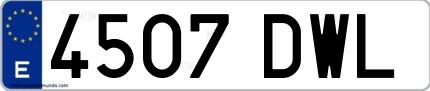 Ejemplo de matrícula española 4507 DWL