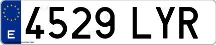 Ejemplo de matrícula española 4529 LYR