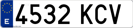 Ejemplo de matrícula de coche ordinaria 4532 KCV