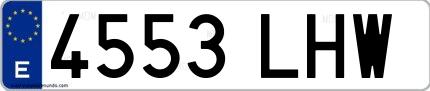 Ejemplo de matrícula española 4553 LHW