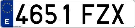 Ejemplo de matrícula española 4651 FZX
