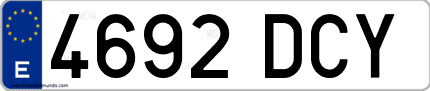 Ejemplo de matrícula de coche ordinaria 4692 DCY