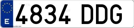 Ejemplo de matrícula española 4834 DDG