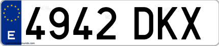 Ejemplo de matrícula de coche ordinaria 4942 DKX