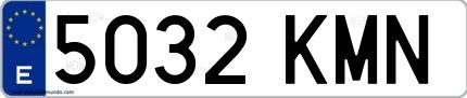 Ejemplo de matrícula española 5032 KMN