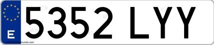 Ejemplo de matrícula española 5352 LYY