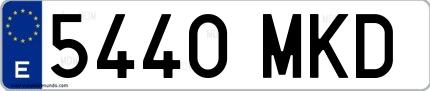 Ejemplo de matrícula española 5440 MKD
