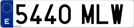 Ejemplo de matrícula española 5440 MLW