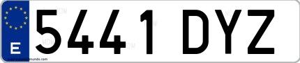 Ejemplo de matrícula española 5441 DYZ
