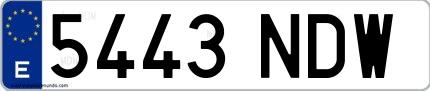 Ejemplo de matrícula española 5443 NDW