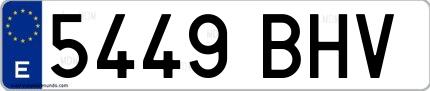 Ejemplo de matrícula española 5449 BHV