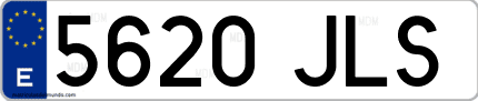 Ejemplo de matrícula de coche ordinaria 5620 JLS