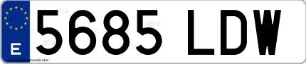 Ejemplo de matrícula española 5685 LDW