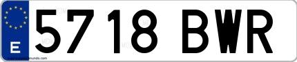 Ejemplo de matrícula española 5718 BWR