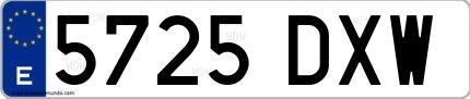 Ejemplo de matrícula española 5725 DXW