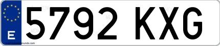 Ejemplo de matrícula española 5792 KXG