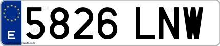 Ejemplo de matrícula española 5826 LNW