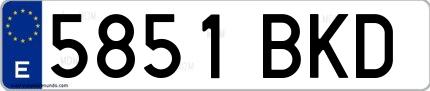 Ejemplo de matrícula española 5851 BKD